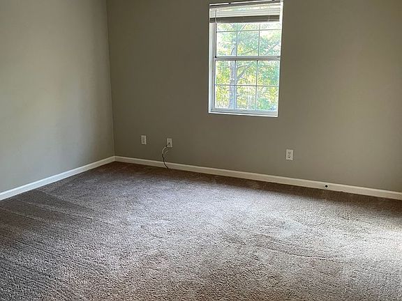 2nd image of 300 S David Ln #300SDVIDLN-9