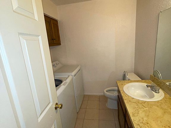 2nd image of 7021 Crosstimbers Ln