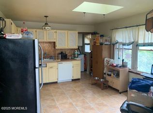 445 E Cape May Ave, Ocean Gate, NJ 08740