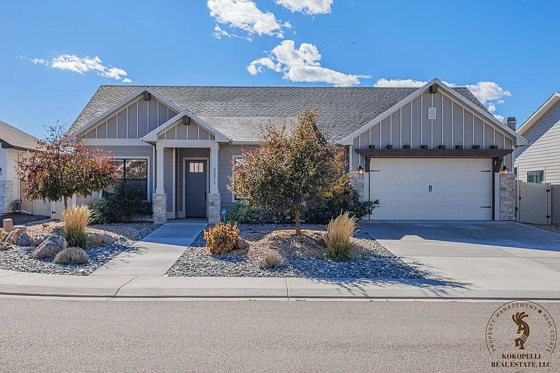 2371 Green Apple Dr