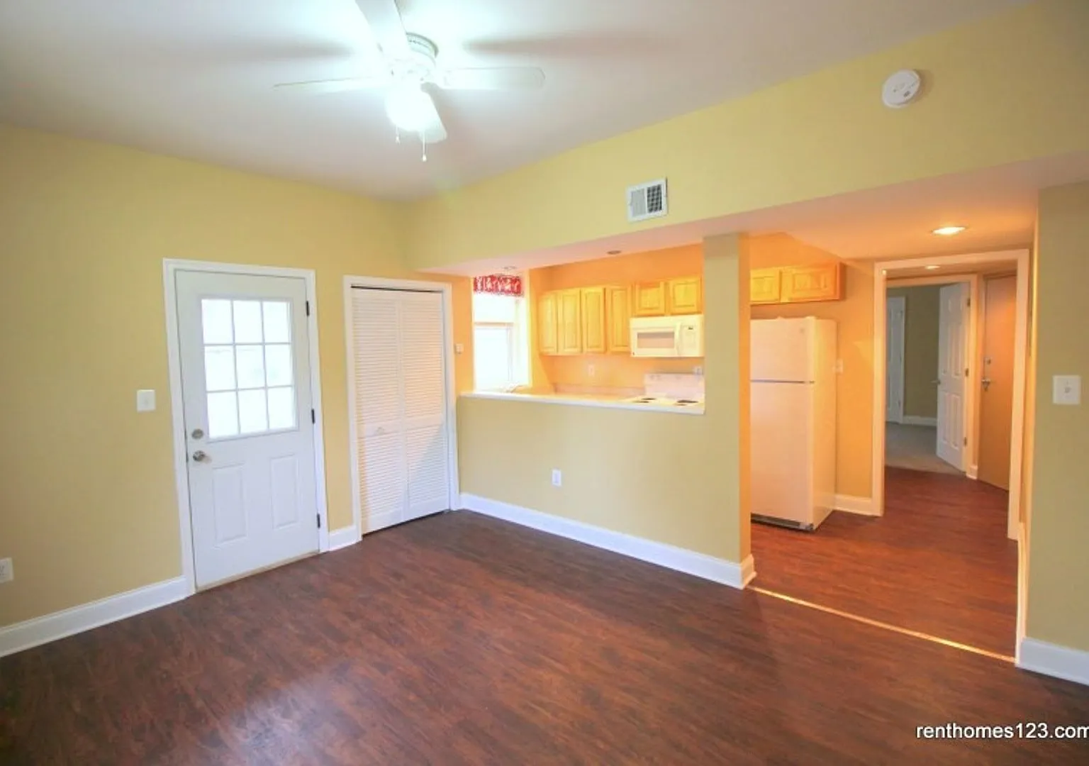 2401 Garrison Blvd — Photo 1