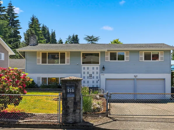 715 NW 76th St, Vancouver, WA 98665