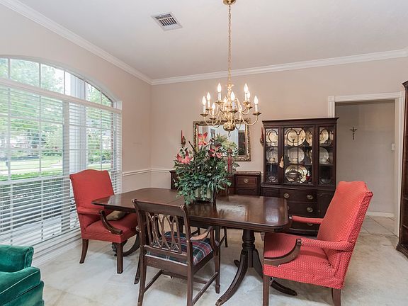 3rd image of 16810 Park Island Ct