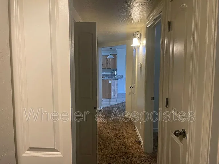 378 S 2150 W #202 — Photo 17