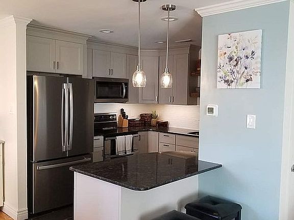 5th image of 21 Natalie Ct