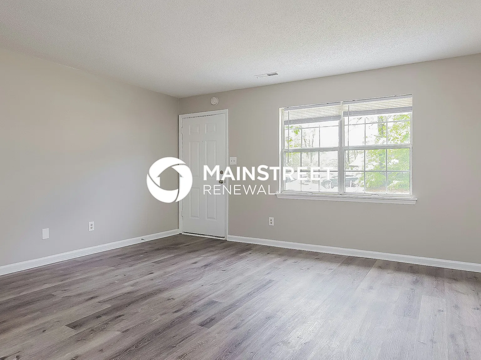 413 Pineland Ave — Photo 4
