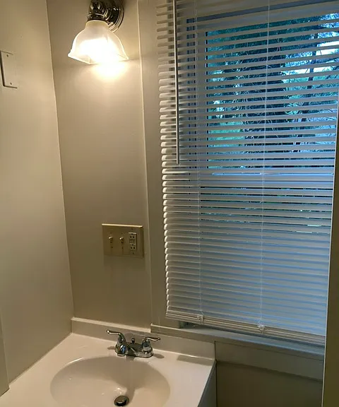 204 Park Ave #2-B — Photo 2