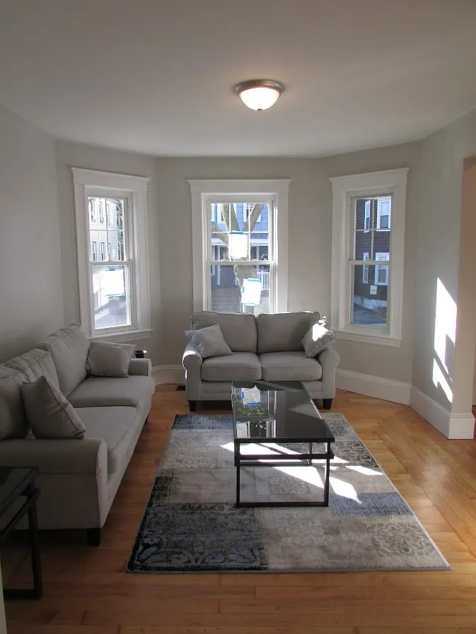 2 bed, 1322 sqft, $3,250 — Photo 2