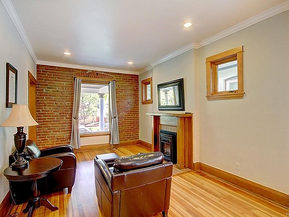5th image of 1141 Clayton St