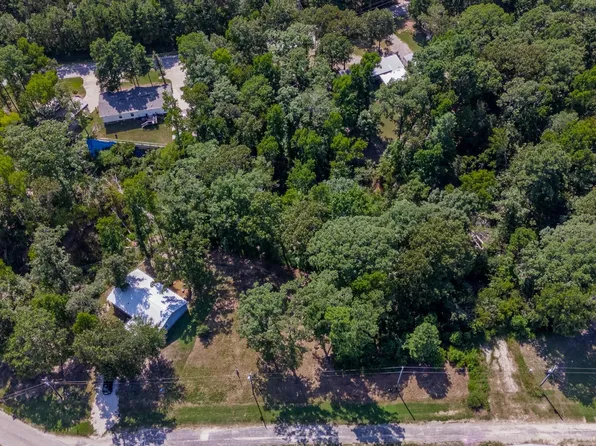 120 Paris Cir Lot 360-359-358, Pointblank, TX 77364