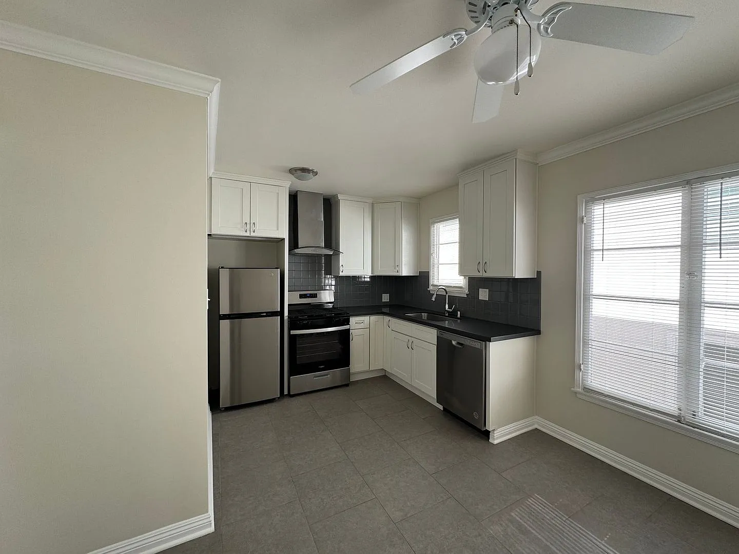 An Artistic Place to Call your Home! — Photo 4