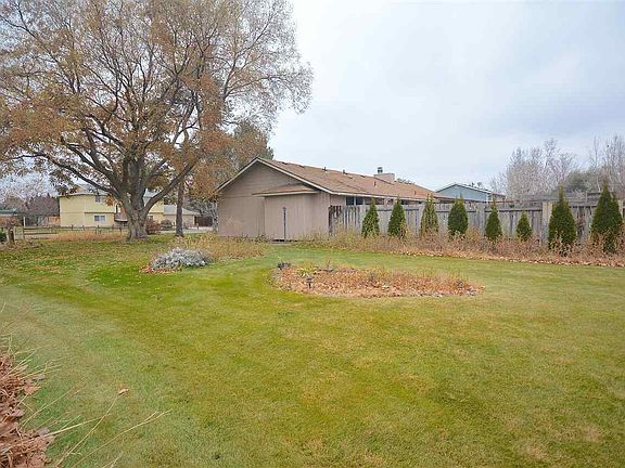 4th image of 3603 S Quincy Pl