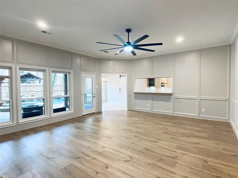 39 Silent Brook Pl — Photo 12