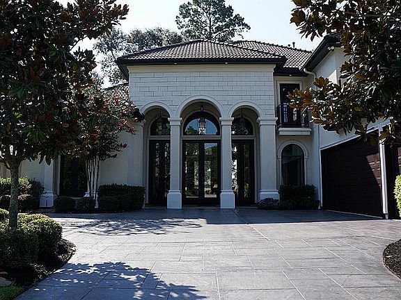 5th image of 2723 Northgate Village Dr