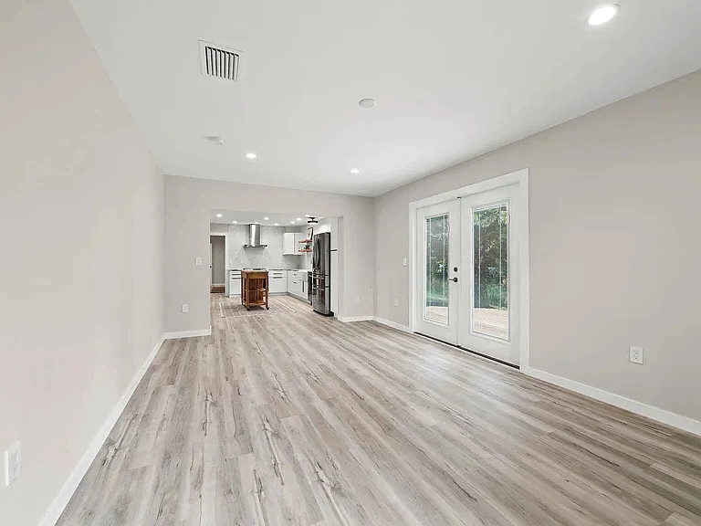 3142 Rose St — Photo 13