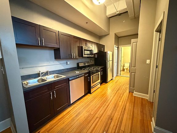 5th image of 30 Tamarack St #204C