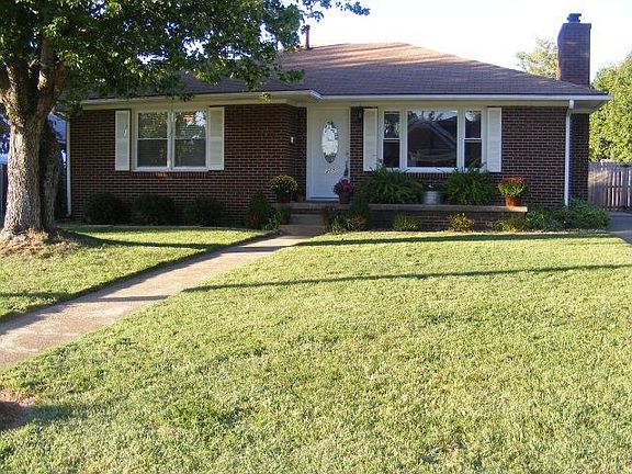 4th image of 307 Stockton Dr