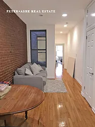 Rented by Peter Ashe