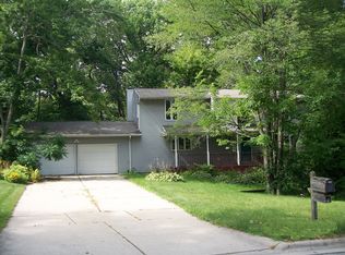 2630 Sumac Pl, Green Bay, WI 54313