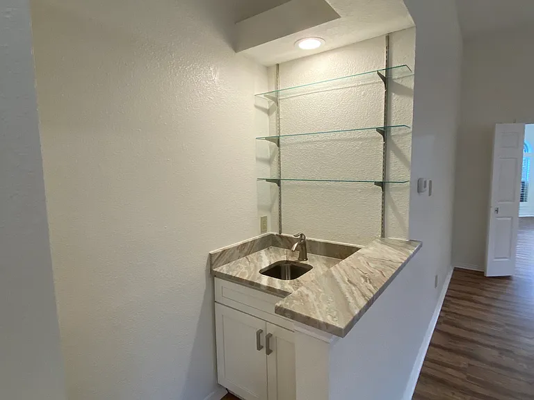 4644 Booth Dr — Photo 30