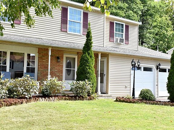 2nd image of 8136 Crimson Cir
