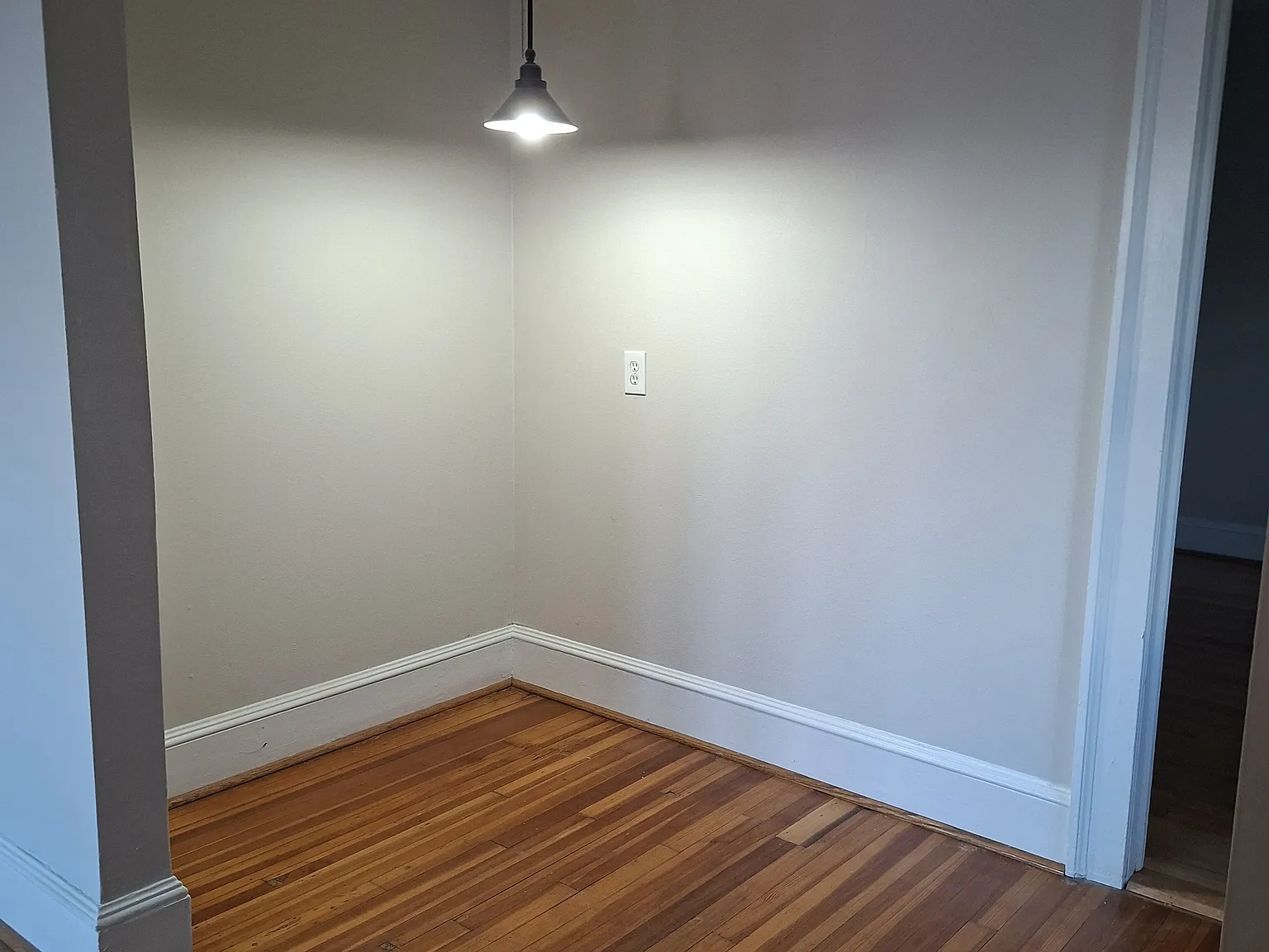 1 bed, 750 sqft, $1,550 — Photo 4