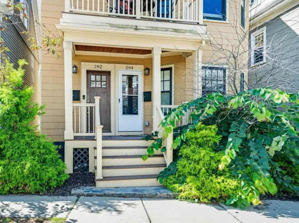 292 Summer St #2, Somerville, MA 02144