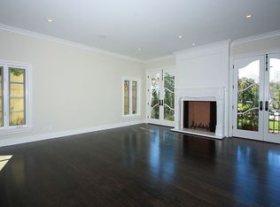 330 S Saltair Ave, Los Angeles, CA 90049