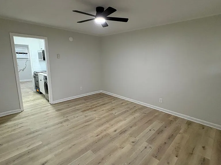 717 Chestnut St — Photo 5