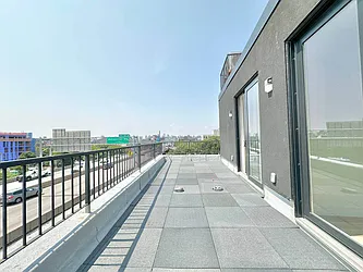 Rented by Doorway NYC, LLC