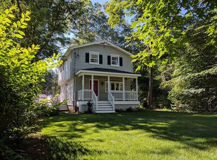 17 Castle Gate Rd, Wayland, MA 01778