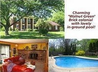 4215 Savoie Trl, West Bloomfield, MI 48323