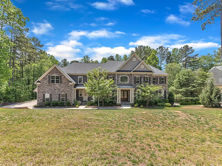 7304 Hasentree Club Dr — Photo 4