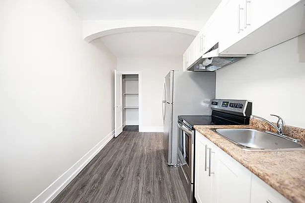 129 Lenore St #14 — Photo 19