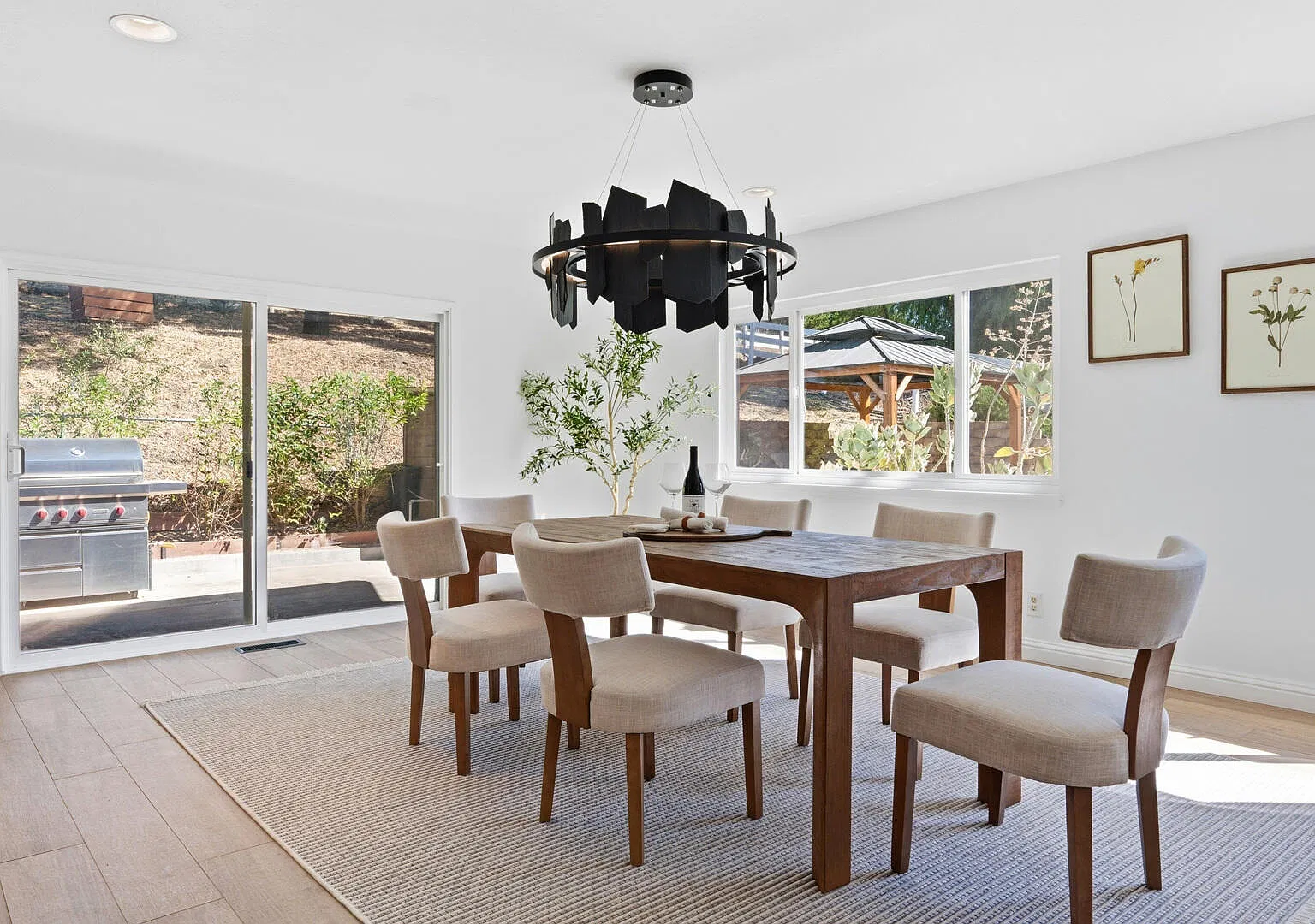 4 bed, 3.0 bath, 2513 sqft, $7,100 — Photo 3