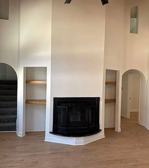 17 Hillside Ave — Photo 6