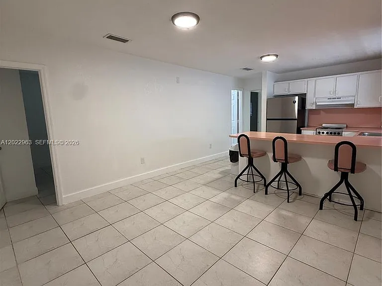 1046 NW 33rd Ave #BACK — Photo 5