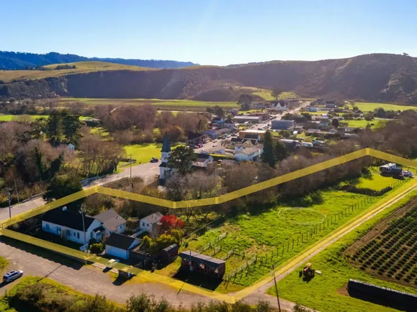 393 Stage Rd, Pescadero, CA 94060