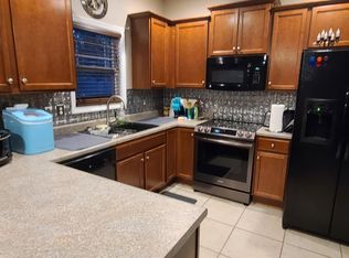 104 Ridge View Dr, Jacksonville, NC 28540