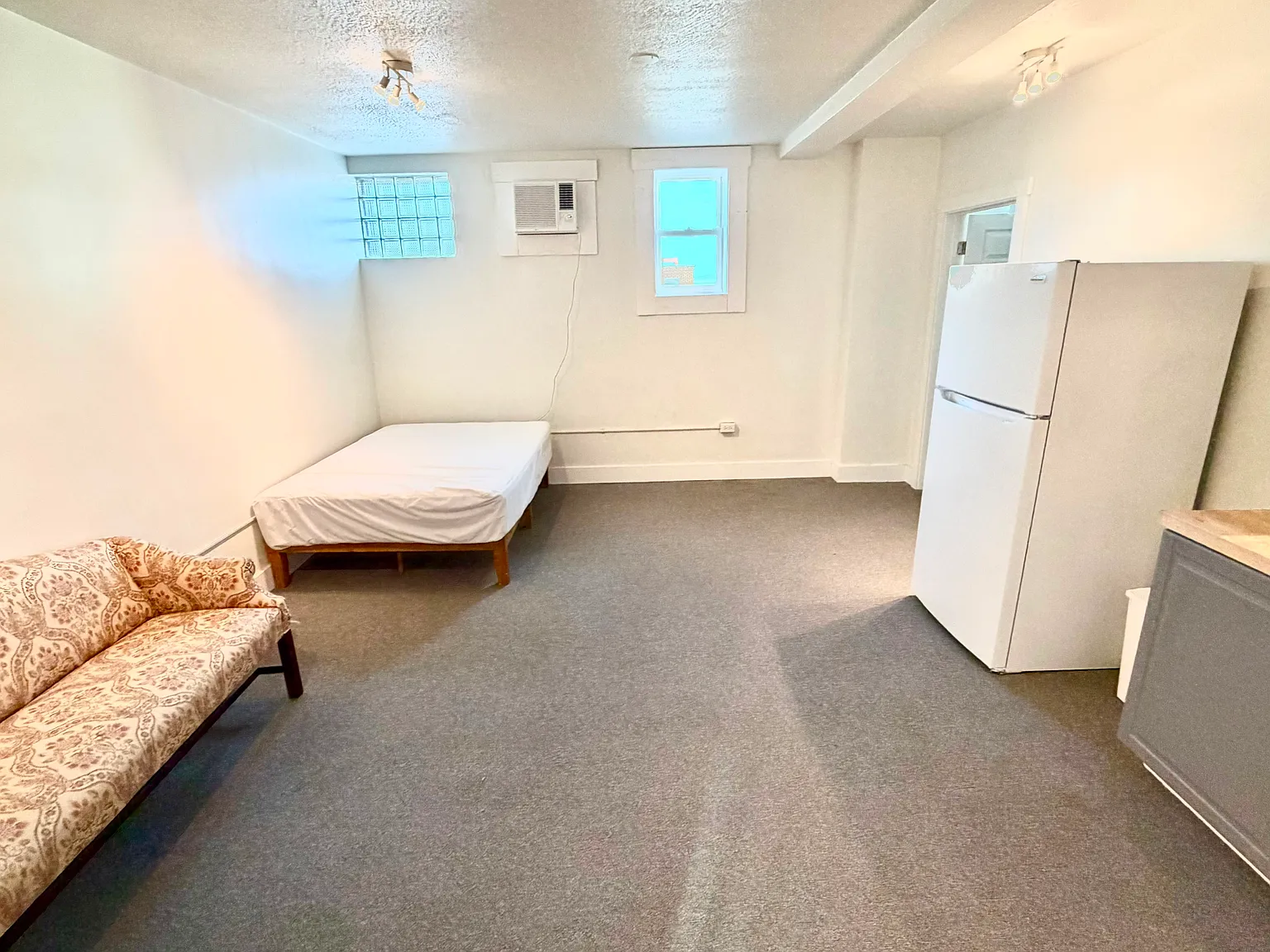 Studio, $1,450 — Photo 4