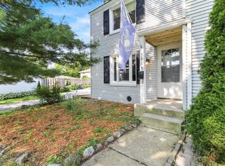 5915 Dendron Ln, Greendale, WI 53129