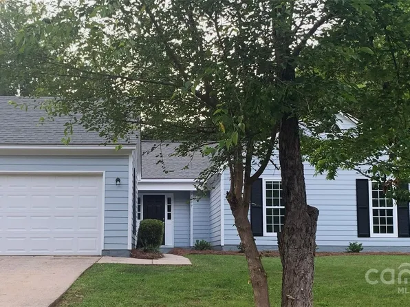 7907 Langford Ct, Charlotte, NC 28227