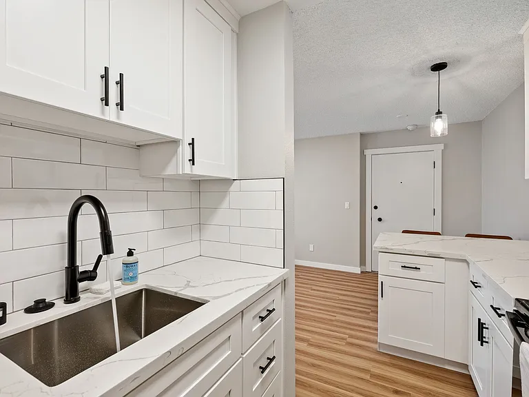 Belcourt Apartments — Photo 5
