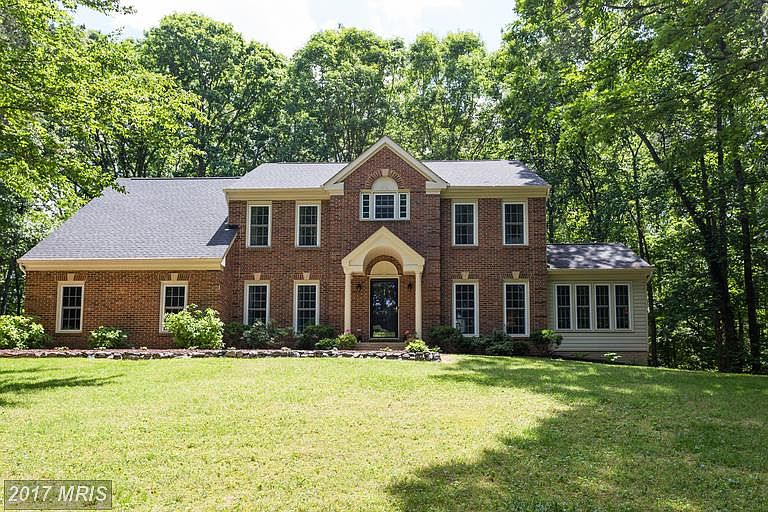 1st image of 12 English Hills Dr