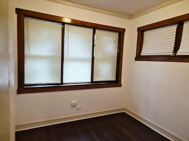 7826 S Bennett Ave #2 — Photo 17
