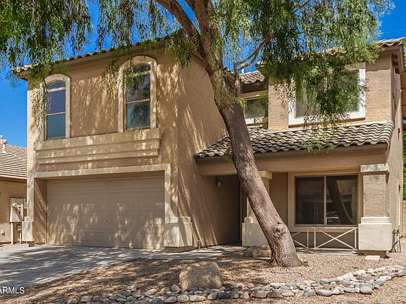 3rd image of 4814 W VALENCIA Drive