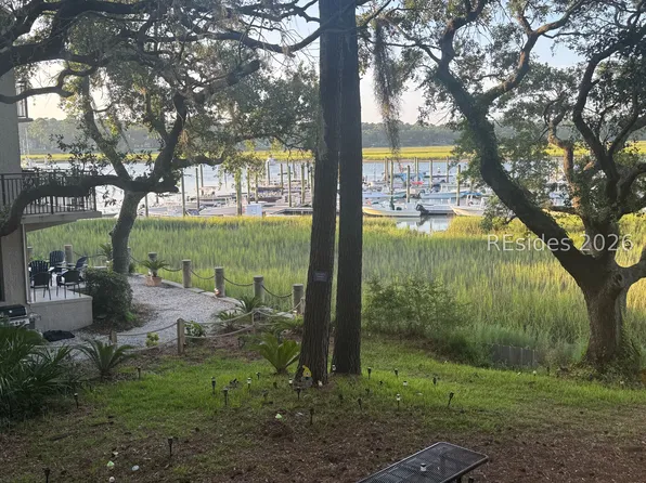 70 Helmsman Way APT 1405, Hilton Head Island, SC 29928