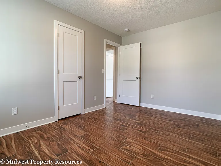 617 SE Battery Dr — Photo 16