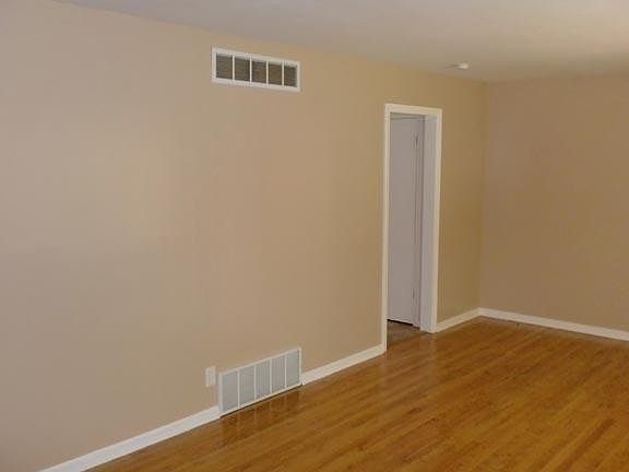 3rd image of 4500 E 111th Ter