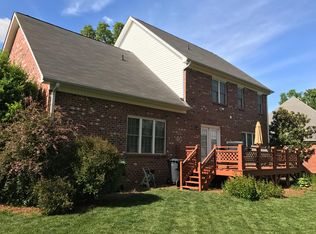 1106 Clyde Edgerton Dr, Kernersville, NC 27284
